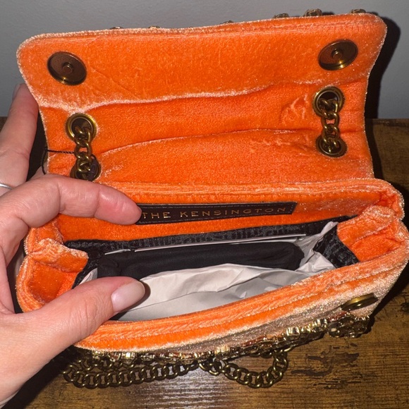 🧡🧡🧡 Kurt Geiger Orange Jewel-Embellished Shoulder Bag - Picture 3 of 5